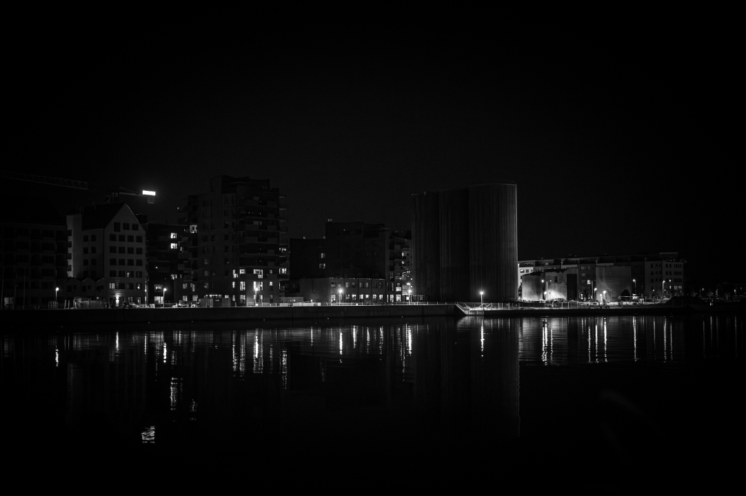 Limhamns Sjöstad by night